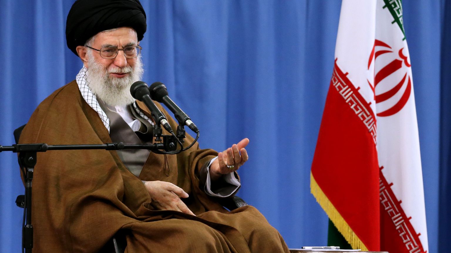 تائید مشروط برجام توسط خامنه ای