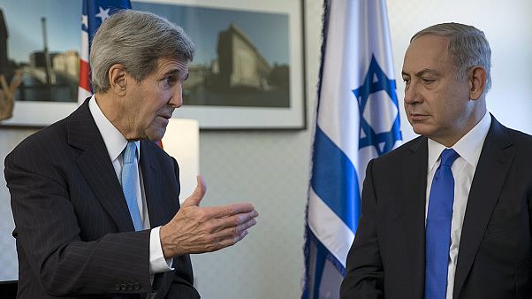 Kerry ile Netanyahu Berlin'de bir araya geldi Kerry ile Netanyahu Berlin'de bir araya geldi