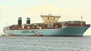 Maersk Line: Auch für Container-Schiffe kommt der Wind von vorne