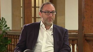 Wikipedia co-founder Jimmy Wales -"It is about international people working together"