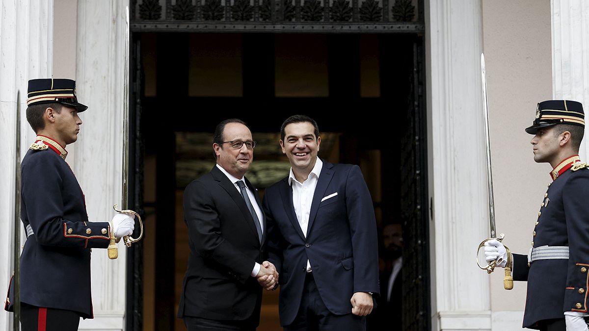 Hollande quiere que las empresas francesas inviertan más en Grecia