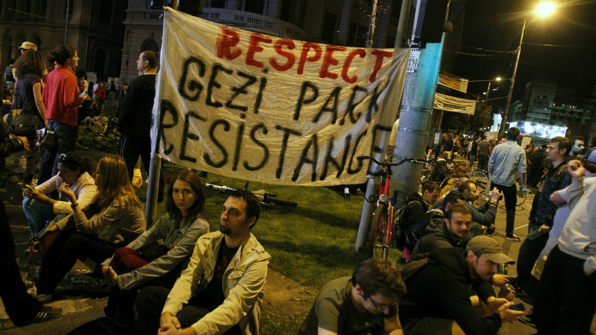 Стамбул: участникам протестов в парке Гези объявили вердикт суда
