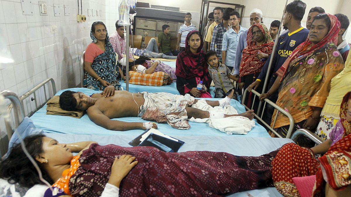 قتلى وجرحى في هجمات استهدفت احتفالات للشيعة في بنغلاديش وباكستان