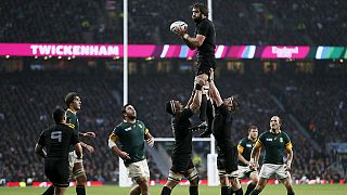 Rugby: Neuseeland zittert sich ins WM-Finale