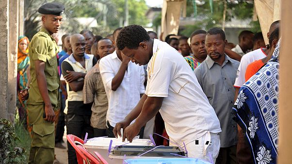 Peut-être la première alternance en Tanzanie depuis son indépendance Peut-être la première alternance en Tanzanie depuis son indépendance