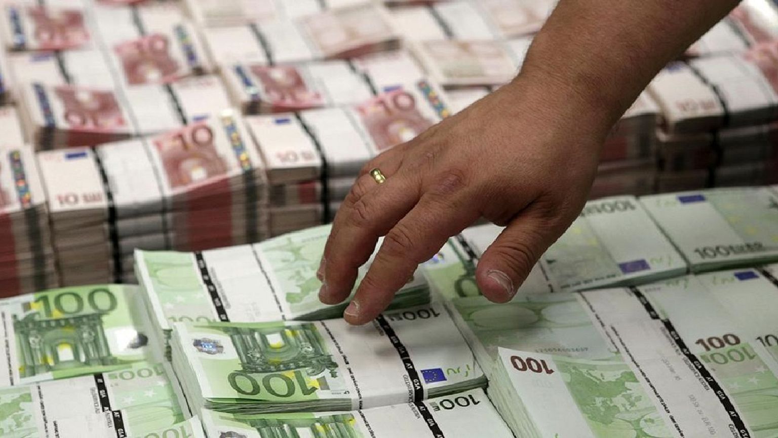 Moçambique investiga corrupção em empreitada portuguesa