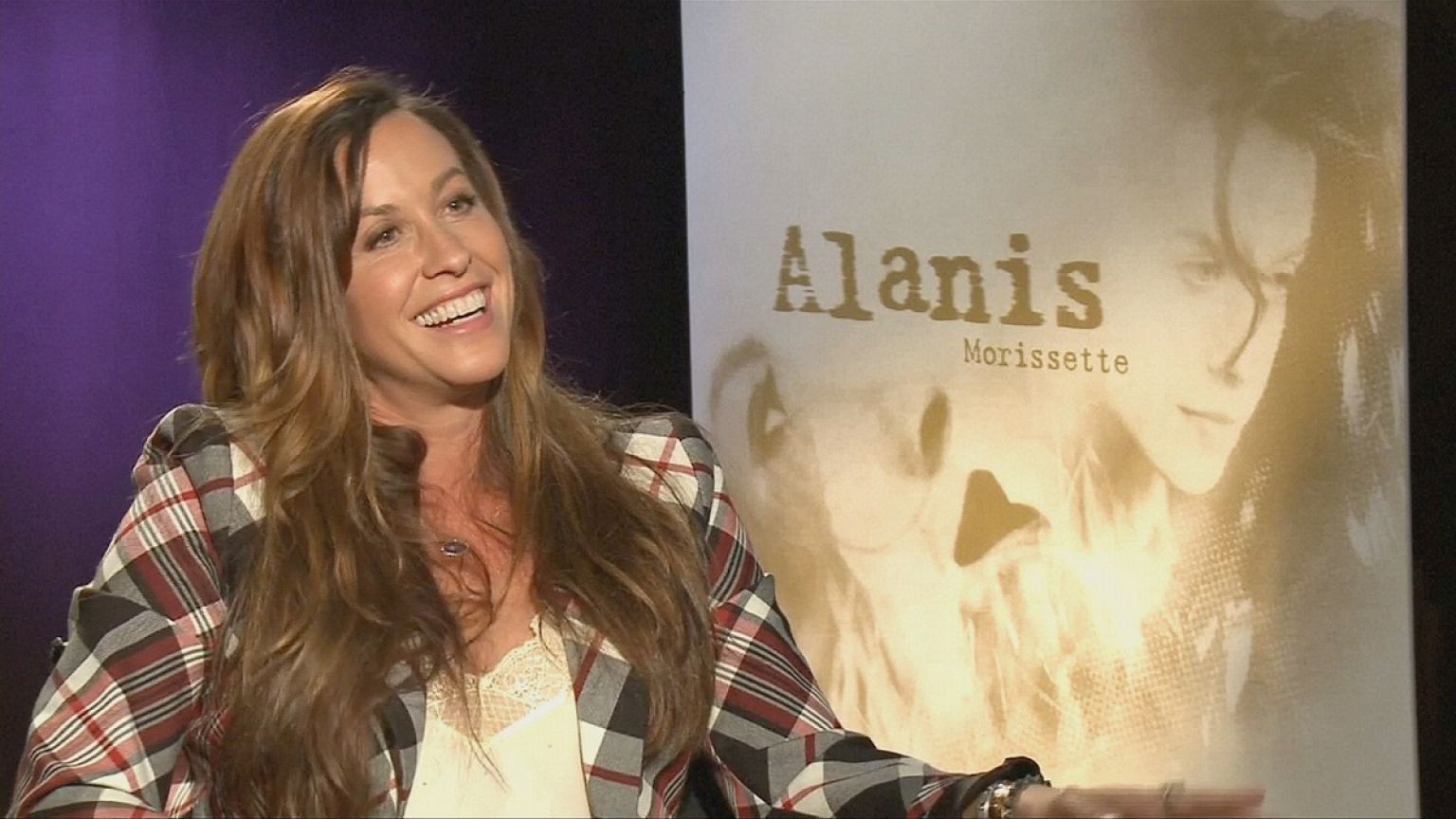 Asi kız Alanis Morissette 20 yılın ardından koleksiyon albümüyle gündemde