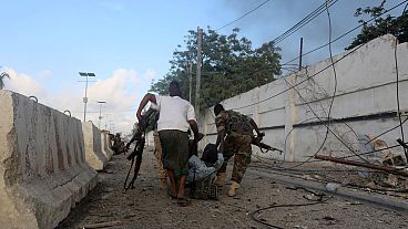 Somalia, attacco al-Shabaab a hotel Mogadiscio: almeno 13 morti