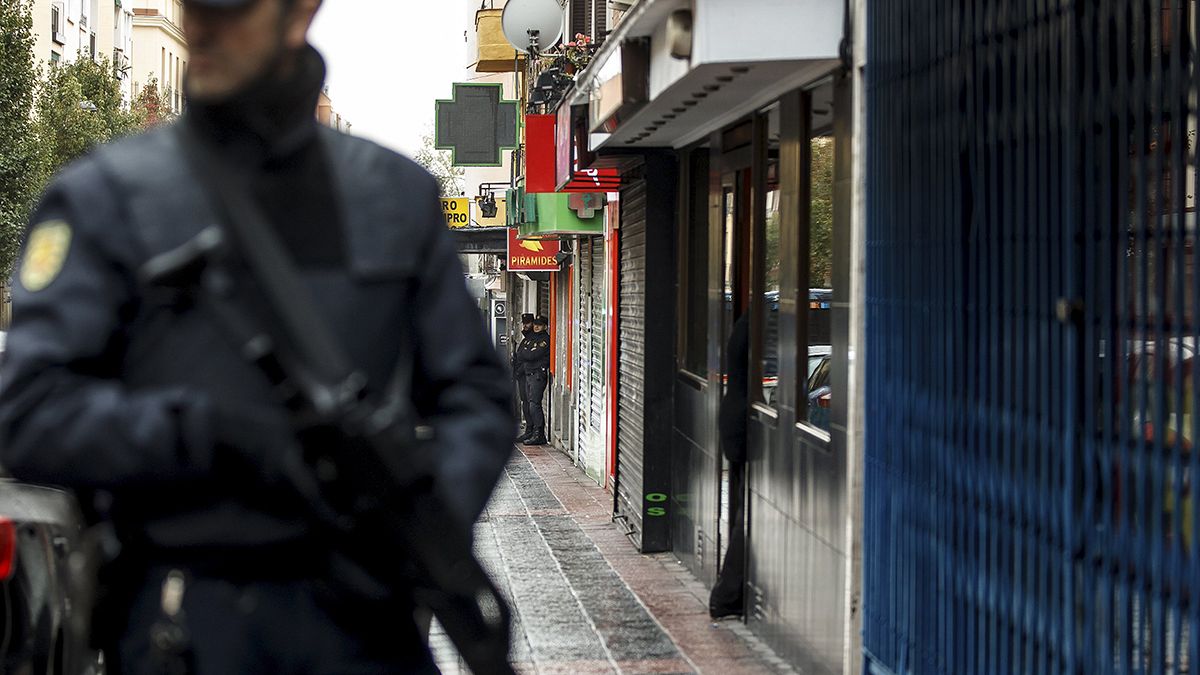Polícia espanhola prende três marroquinos por suspeita de estarem a preparar atentado