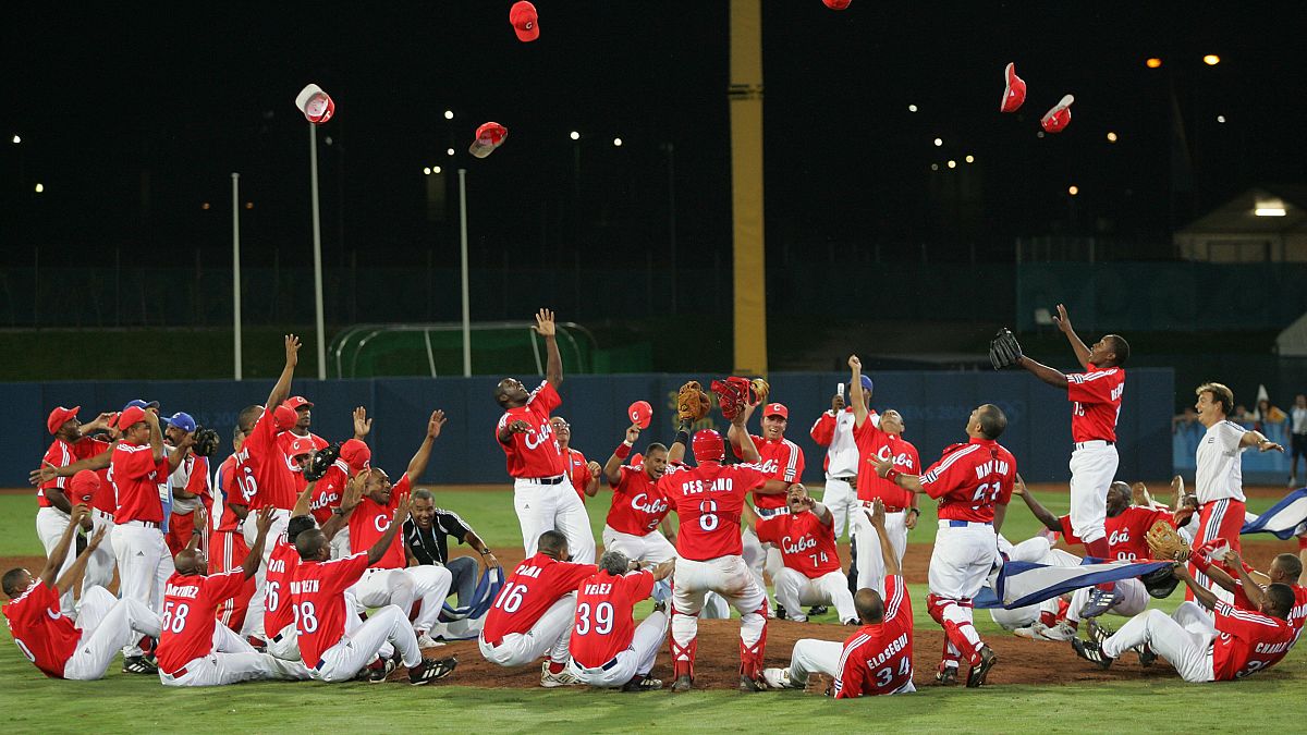 Image: Cuba celebrate Olympic baseball gold