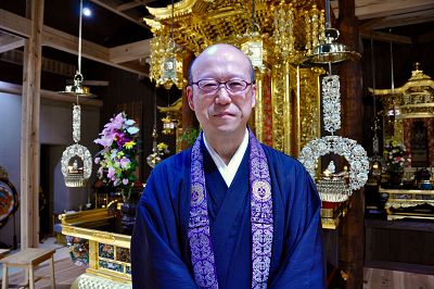 Tomonobu Narita is the head priest of Totsuka Zenryo Temple in Yokohama, Japan.
