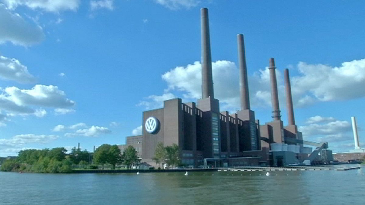 Se complican las cosas para Volkswagen: emisiones de CO2 y motores gasolina