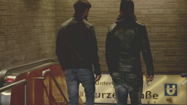Ανήλικοι πρόσφυγες στη Γερμανία: Τι μέλλον μπορούν να έχουν; Ανήλικοι πρόσφυγες στη Γερμανία: Τι μέλλον μπορούν να έχουν;