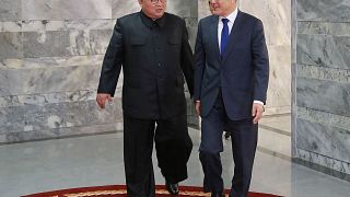 Image: Moon Jae-in and Kim Jong Un on May 26