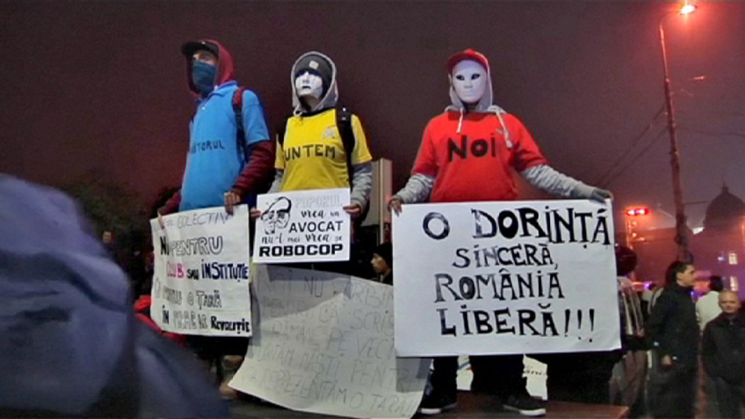 Roménia: Agrava-se o número de mortos do incêndio