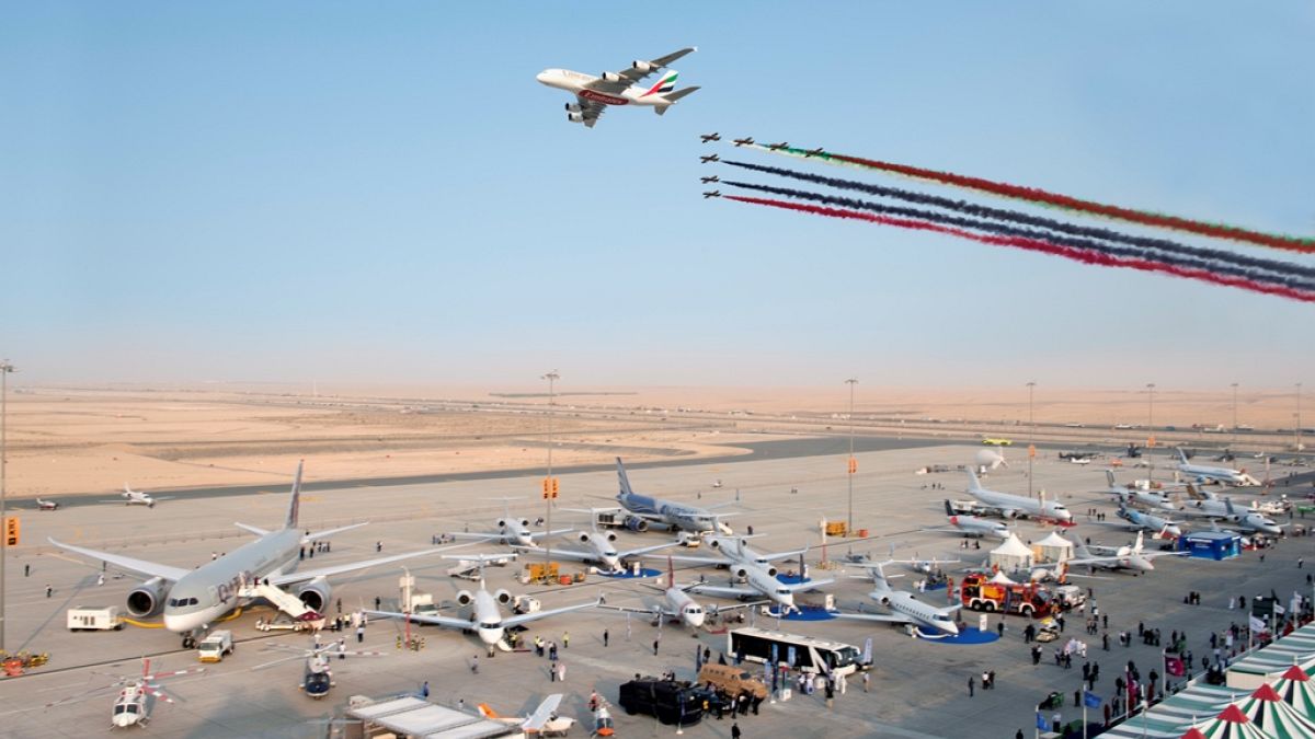 Dubai Airshow Live
