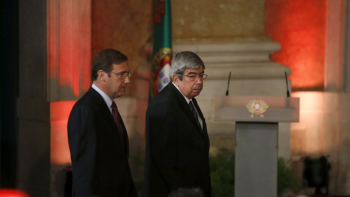 Portugals neue Regierung schon wieder vor ungewisser Zukunft