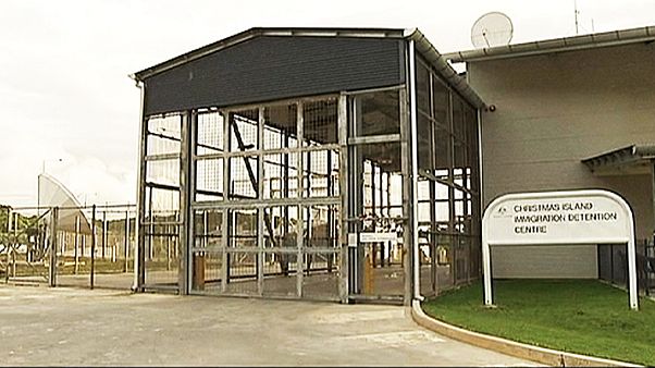 Australia: el motín en la isla de Christmas vuelve a poner en tela de juicio la gestión de los centros de detención para inmigrantes Australia: el motín en la isla de Christmas vuelve a poner en tela de juicio la gestión de los centros de detención para inmigrantes