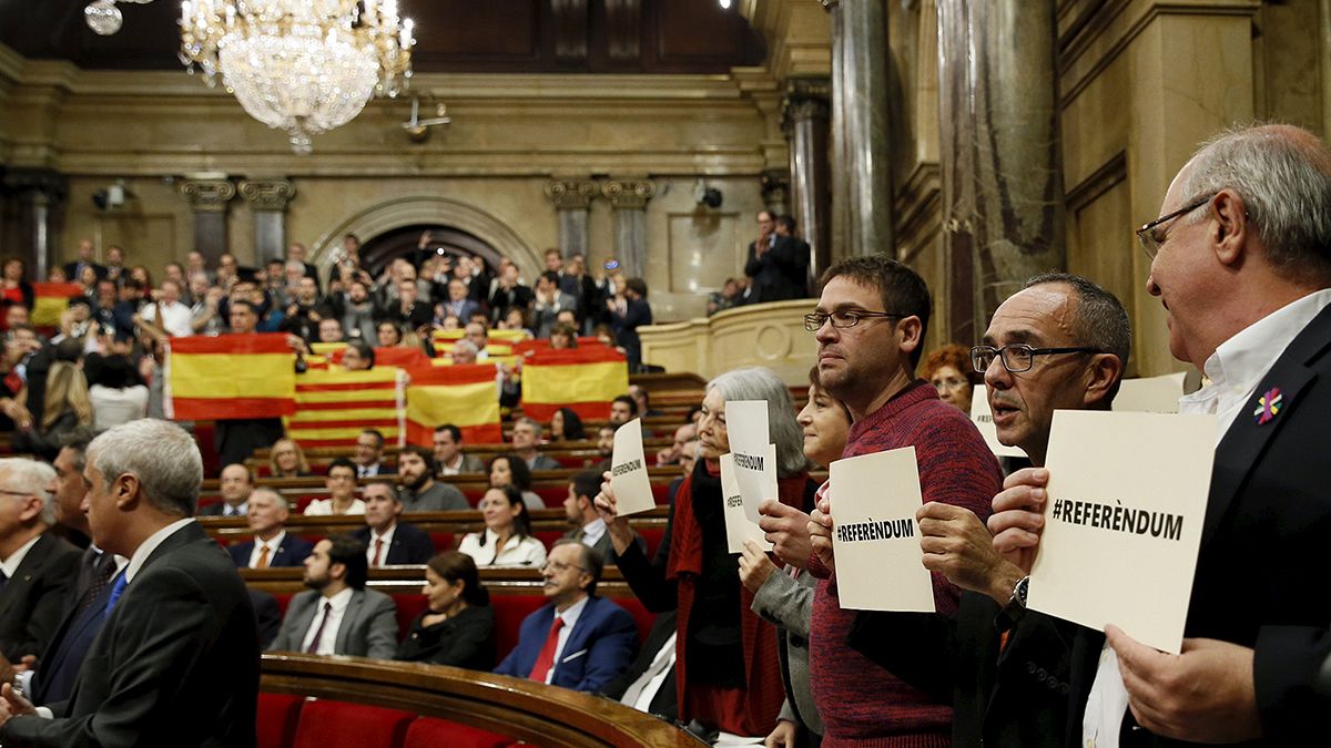 واکنش ها به تصویب طرح جدایی کاتالونیا از اسپانیا
