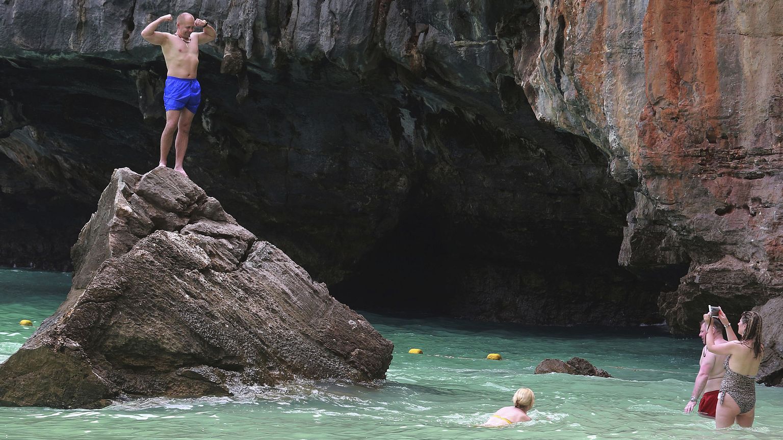 Image: Phi Phi leh island