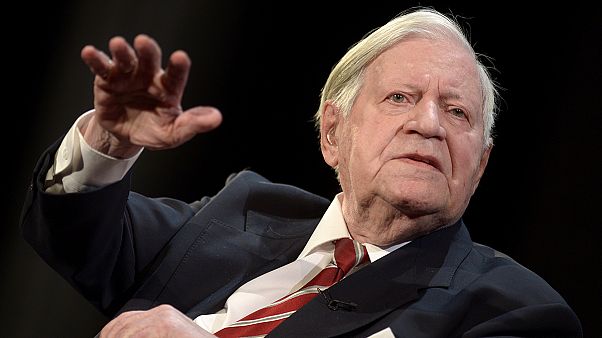 Morreu Helmut Schmidt, carismático ex-chanceler alemão Morreu Helmut Schmidt, carismático ex-chanceler alemão