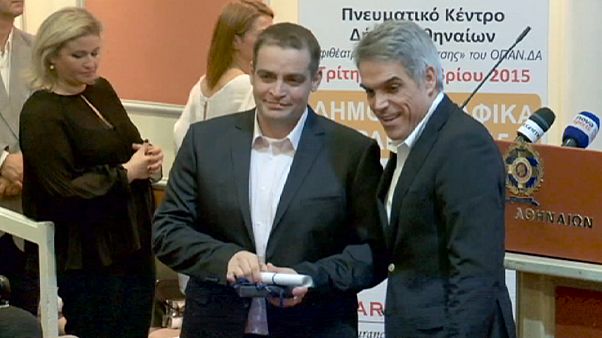 Απονεμήθηκε το βραβείο ΠΣΑΤ στον Γιάννη Καράγιωργα Απονεμήθηκε το βραβείο ΠΣΑΤ στον Γιάννη Καράγιωργα