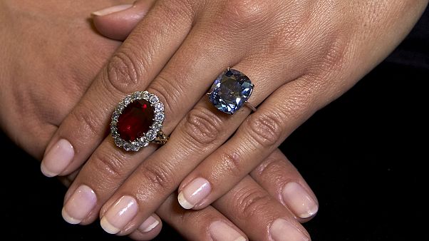 Sotheby's vende il diamante più caro di sempre: 48,46 milioni di dollari Sotheby's vende il diamante più caro di sempre: 48,46 milioni di dollari