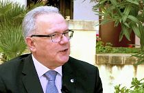 "Wir können wegen Menschenrechtsproblematik nicht auf Entwicklungshilfe verzichten" EU-Kommissar Mimica zum EU-Afrika Gipfel