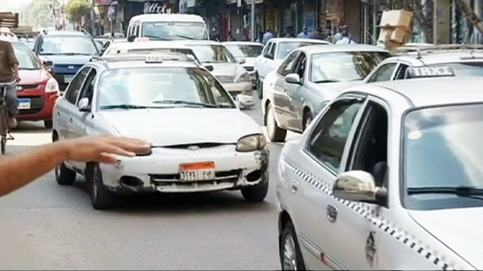 Αίγυπτος: Σαρώνουν τα ταξί Uber
