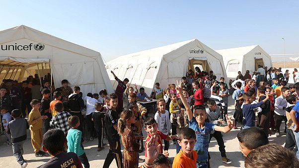Yazidis iraquianos têm medo de voltar a Sinjar Yazidis iraquianos têm medo de voltar a Sinjar