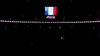 Мир спорта поддерживает Францию