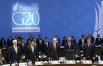 G20 e terrorismo: un minuto di silenzio. Colloquio Obama-Putin
