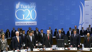 G20 e terrorismo: un minuto di silenzio. Colloquio Obama-Putin