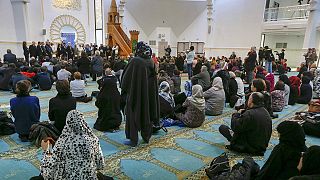 Мусульмане Парижа осуждают террористов