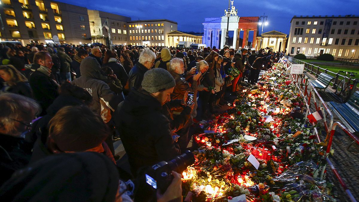 El tributo a las víctimas en varias ciudades europeas