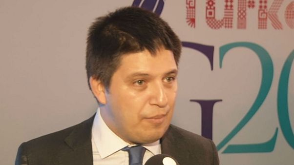 Το προσφυγικό που γιγαντώνεται και οι επιπτώσεις του στην οικονομία Το προσφυγικό που γιγαντώνεται και οι επιπτώσεις του στην οικονομία