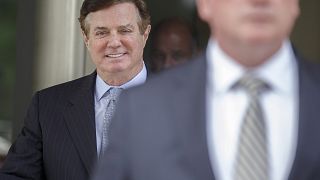 Image: Former Trump campaign chairman Paul Manafort attends a motion hearin