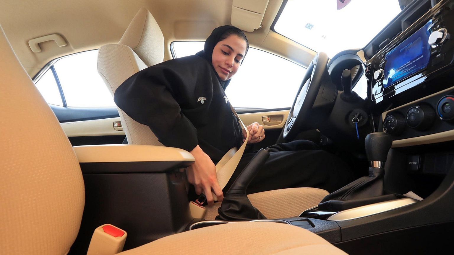 Image: Saudi driving