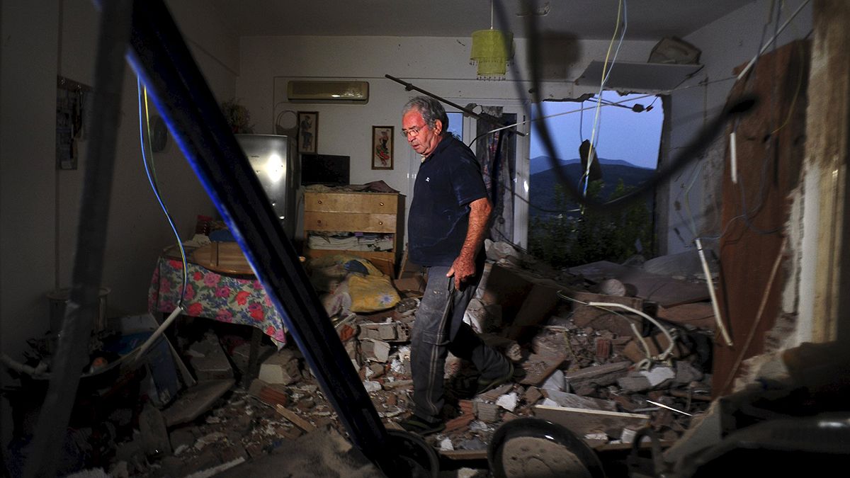 Grécia: Vídeos mostram impacto de terramoto de 6,1 na ilha de Lefkada