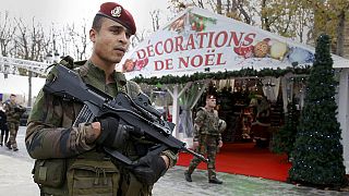 Terrorismo em França: Cancelamentos de reservas turísticas acentuam-se