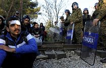Balkan ülkeleri savaş bölgesinden gelmeyen mültecileri almıyor