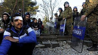 Gestrandet an der Grenze: Balkanländer weisen "Wirtschaftsflüchtlinge" zurück