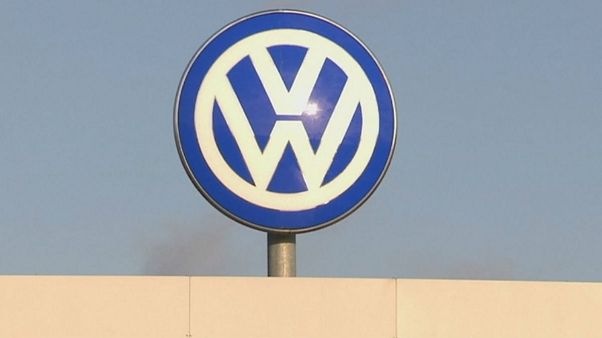 Volkswagen reduce en mil millones su inversión para 2016 por el escándalo de las emisiones Volkswagen reduce en mil millones su inversión para 2016 por el escándalo de las emisiones
