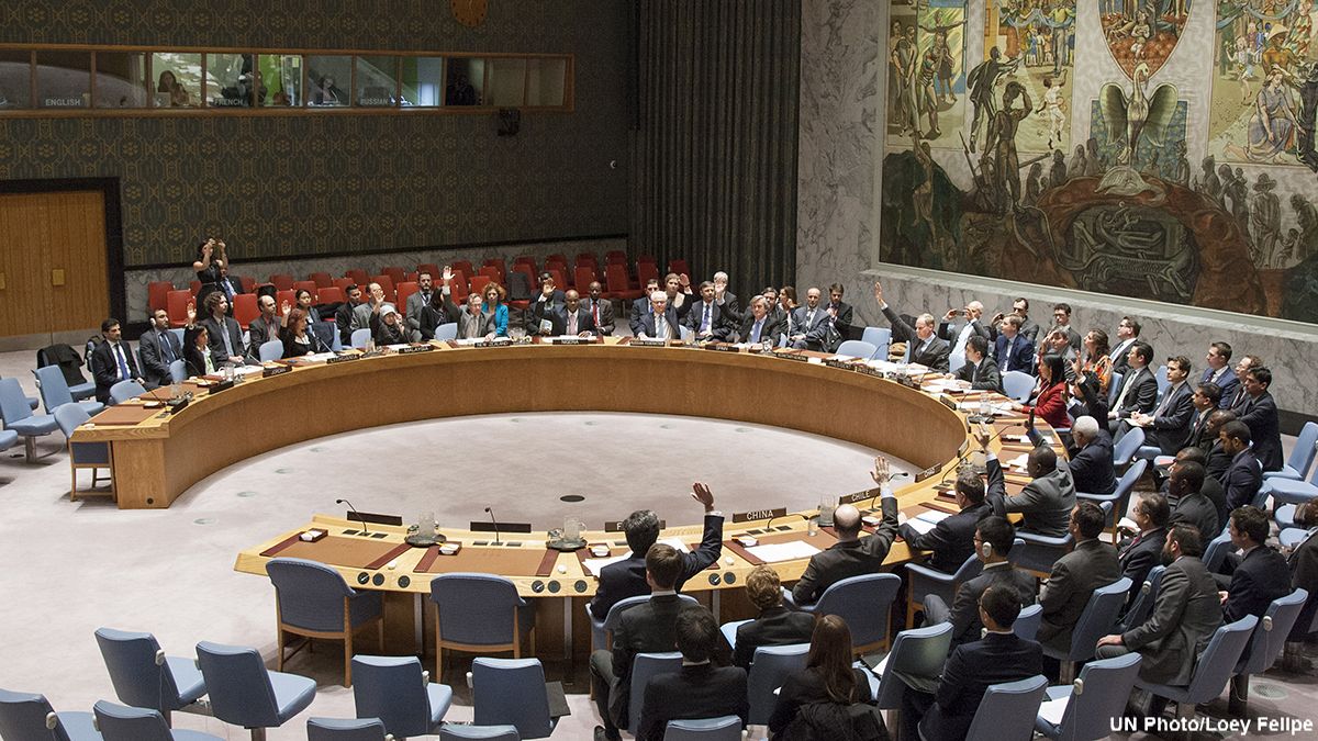Conselho de Segurança valida "todas as medidas necessárias" contra EI