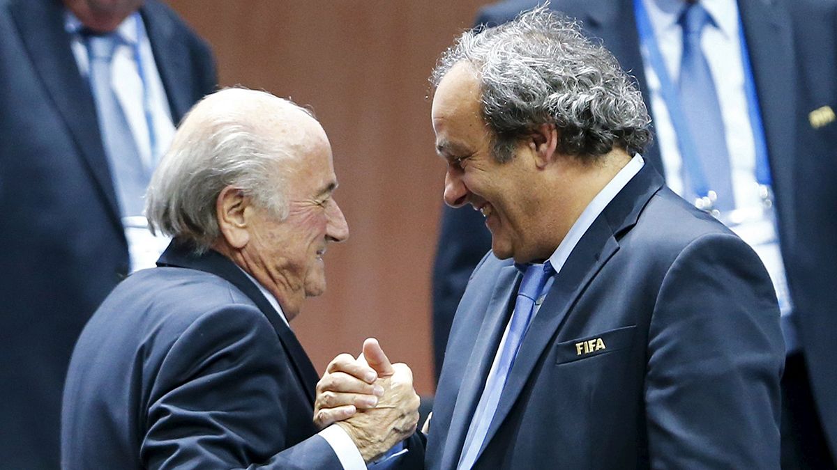 La FIFA veut sanctionner Blatter et Platini