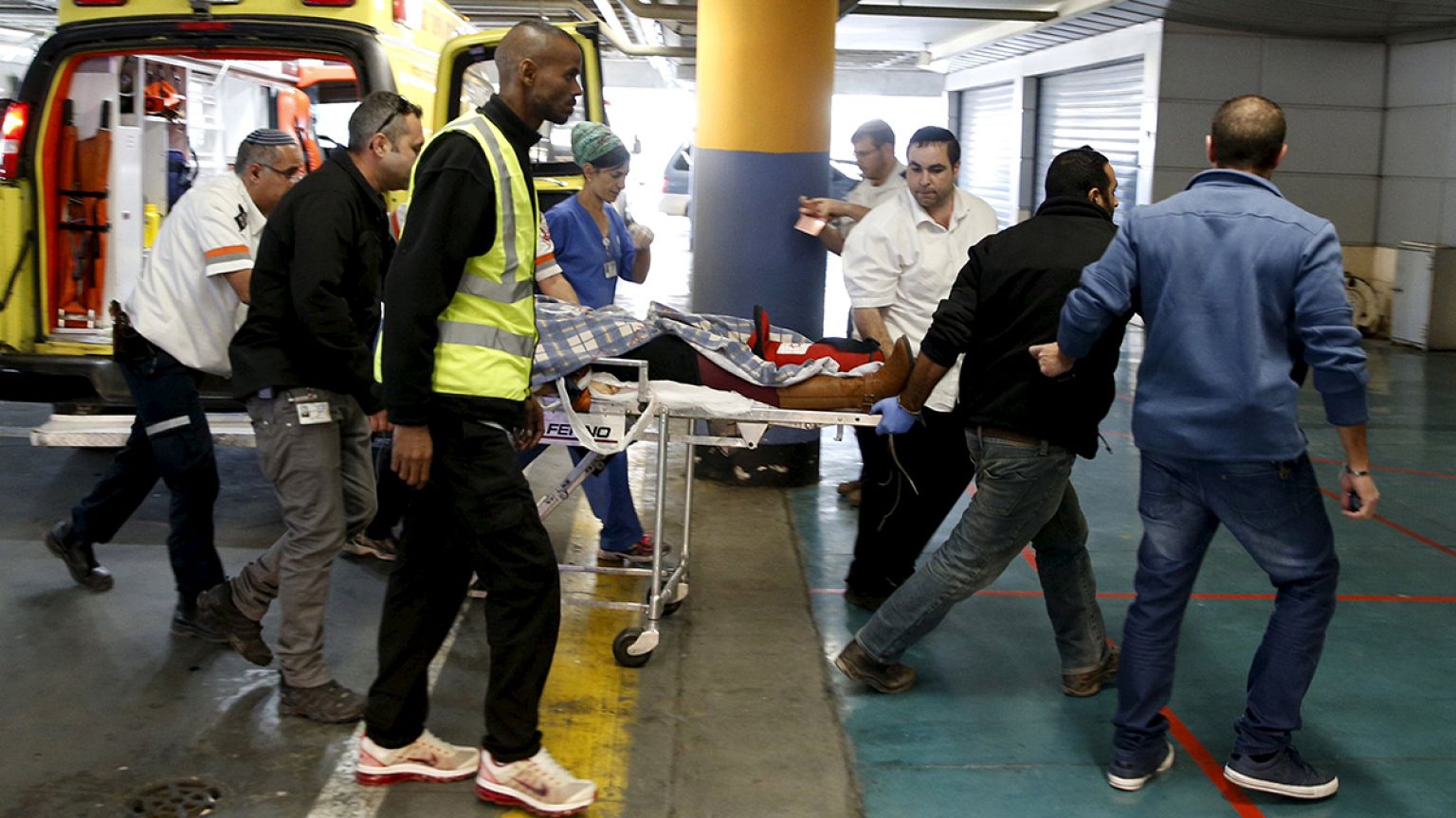 Israeli and Palestinian casualties follow further stabbings in West Bank