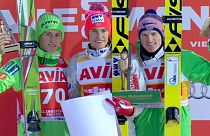 Skispringen: Severin Freund auf Rang Drei - der Sieg ging an den Norweger Tande