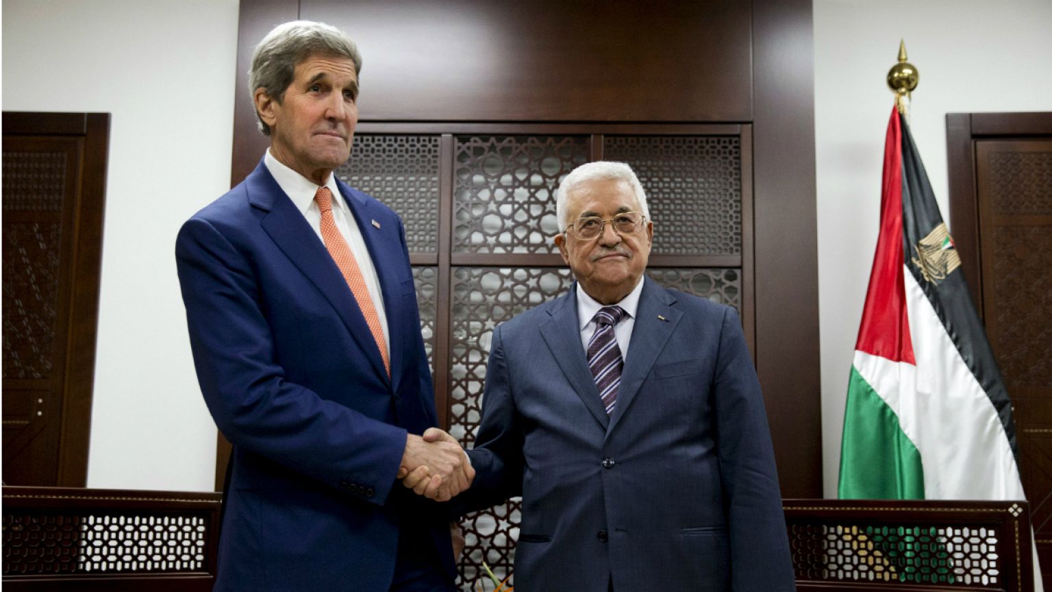 جان کری حملات فلسطینی ها علیه اسرائیلی ها را محکوم کرد