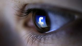 Fremdenfeindliche Kommentare und Gewaltandrohnungen auf Facebook bald Vergangenheit?