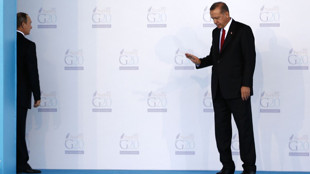 Türkiye ve Rusya arasındaki kriz ekonomileri de tehdit ediyor